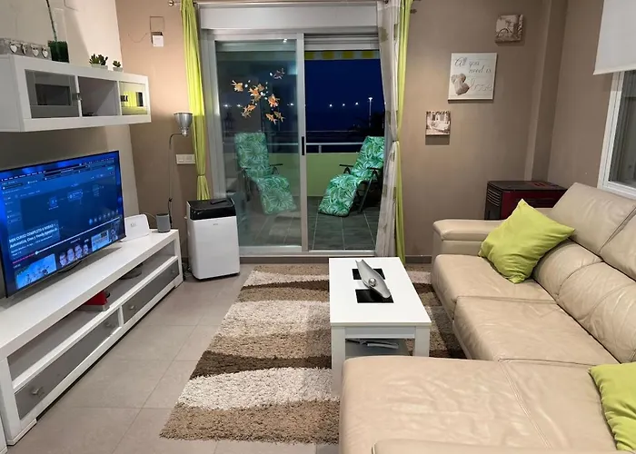 Oceanfront Ideal For Couples And Teleworking Lejlighed *