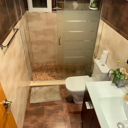 Oceanfront Ideal For Couples And Teleworking